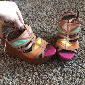 Jessica Simpson wedges